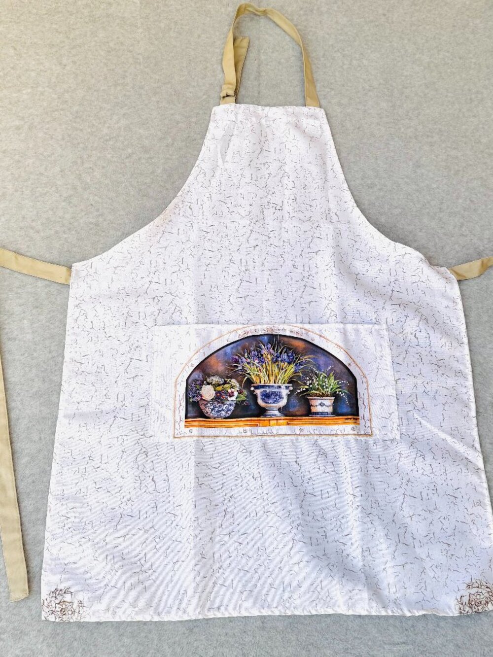 Cypress Home Floral Tan Apron Polyester Pockets